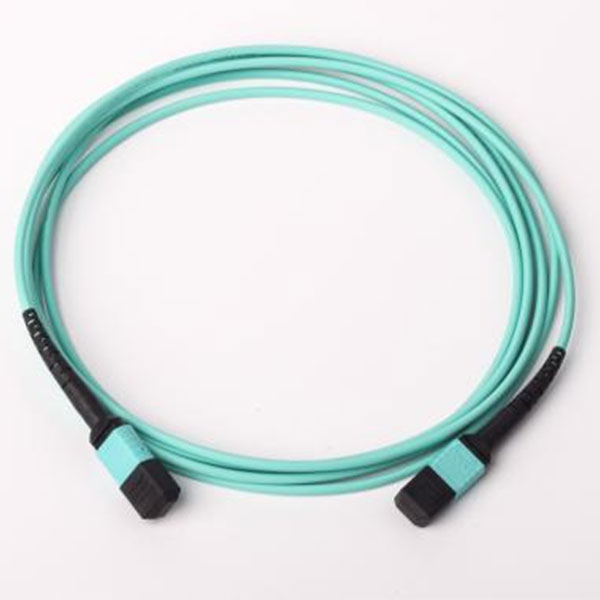 MTP/MPO Patch Cable